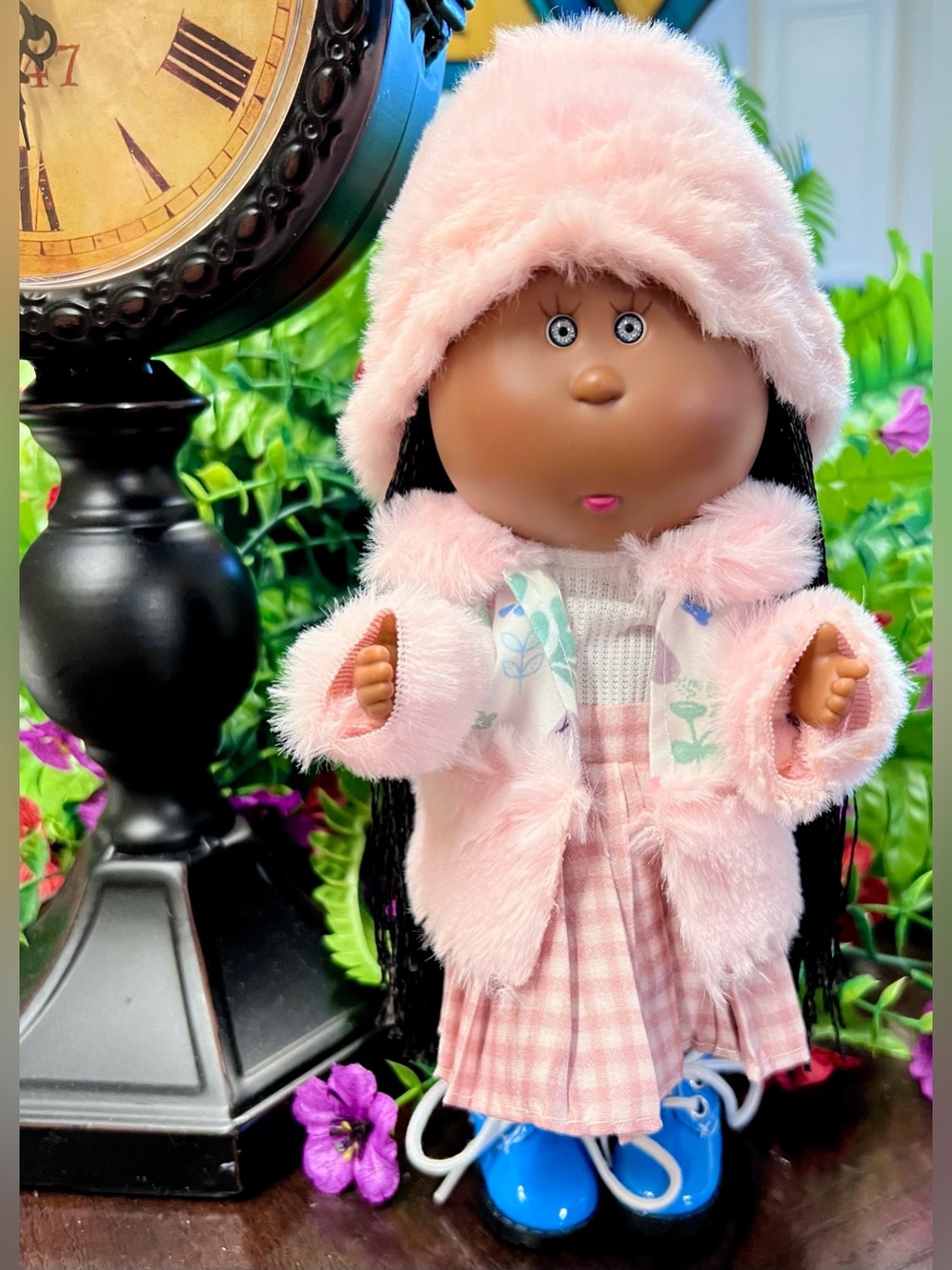 NWT-Mia 9”, 22 cm, 1/8 Scale Potato Doll with Accessories
